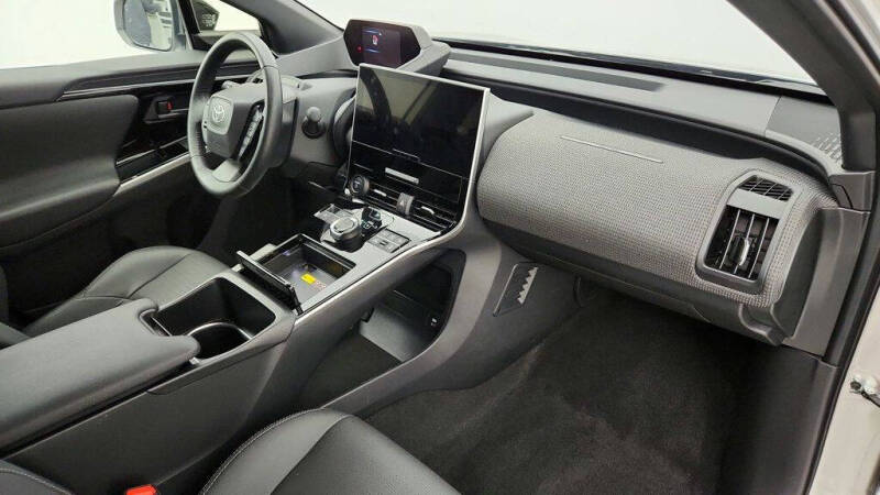 2024 Toyota bZ4X Limited