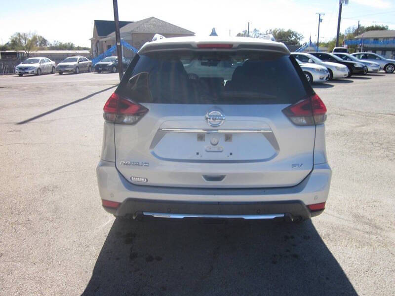 2019 Nissan Rogue SV