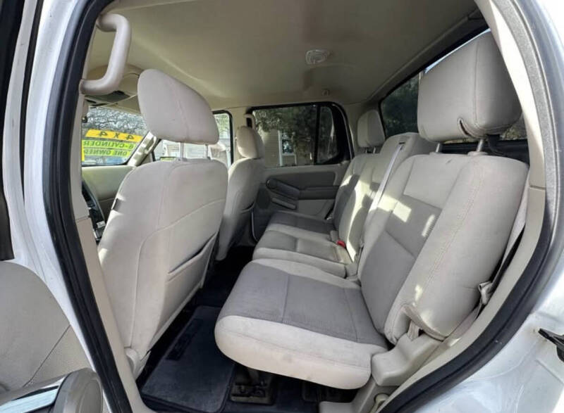 2007 Ford Explorer Sport Trac XLT