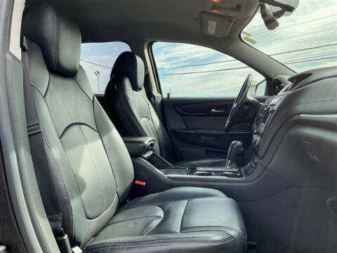 2017 Chevrolet Traverse LT