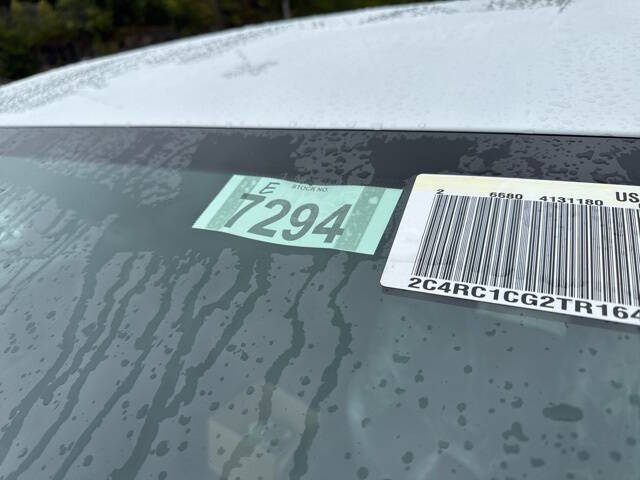 2026 Chrysler Voyager LX