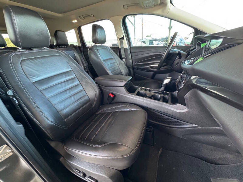 2018 Ford Escape Titanium