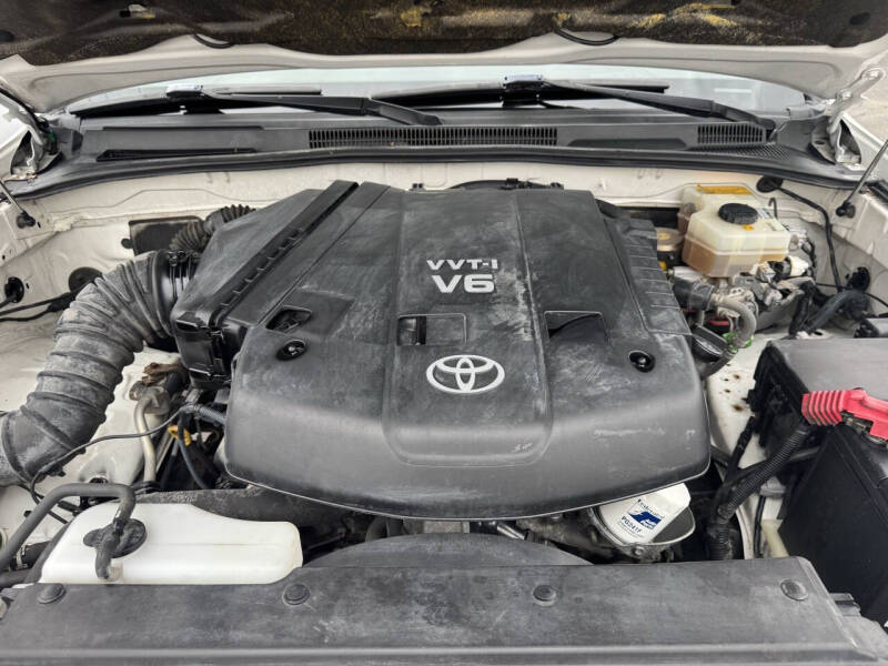 2004 Toyota 4Runner SR5