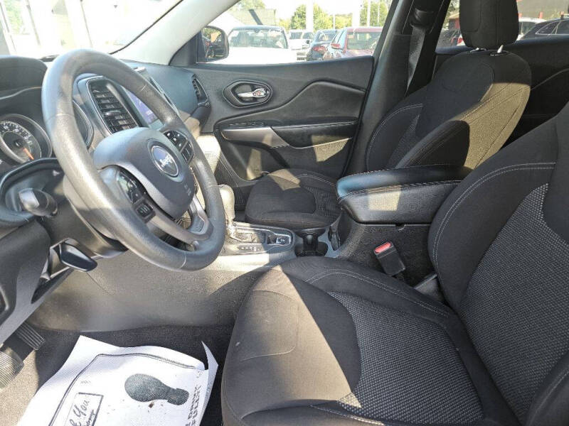 2019 Jeep Cherokee Latitude