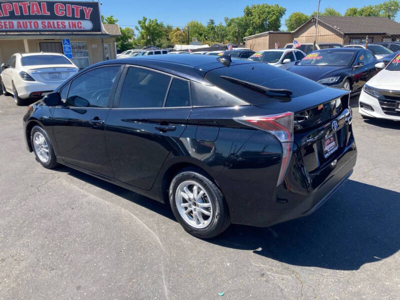 2017 Toyota Prius