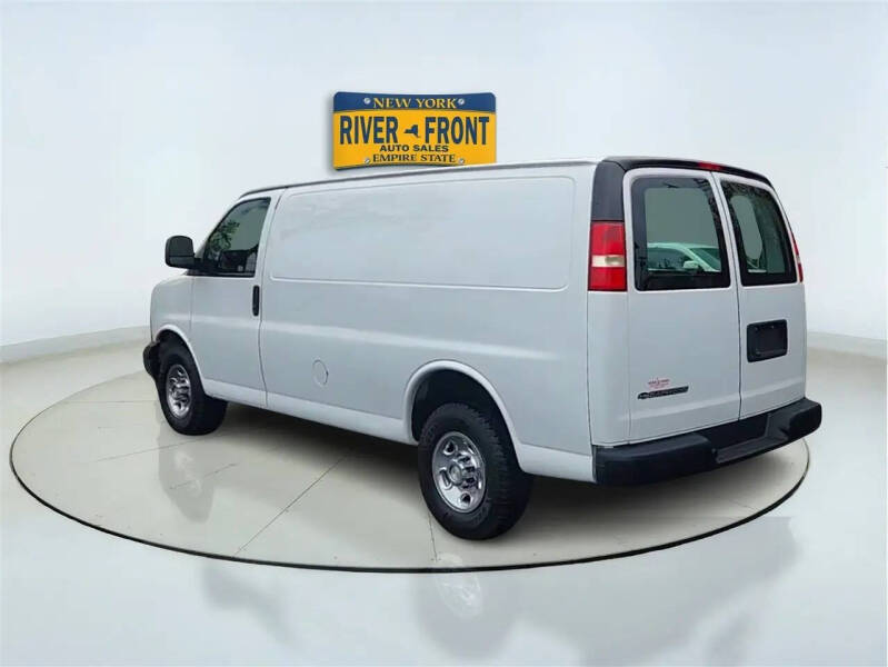 2018 Chevrolet Express 2500