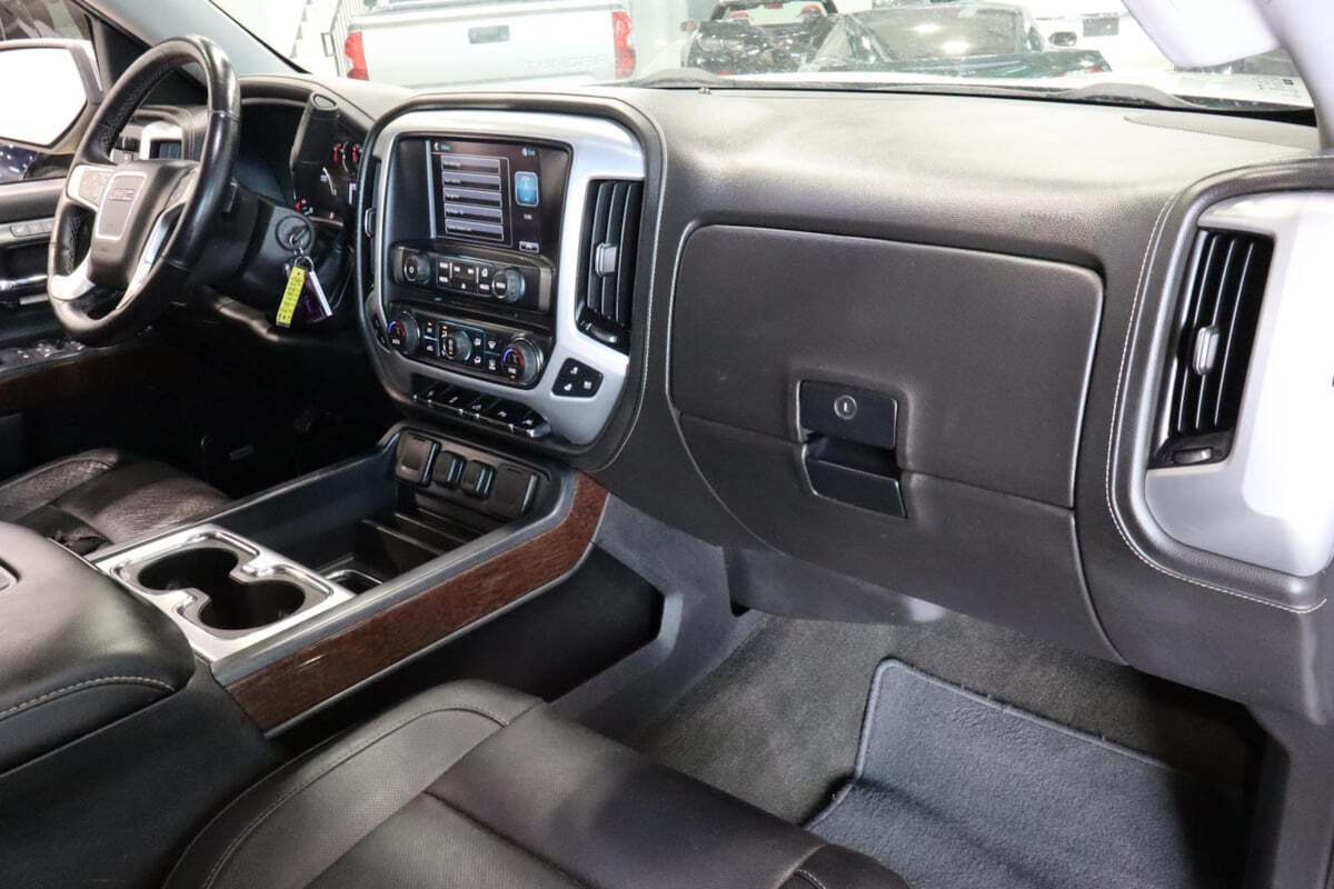 2018 GMC Sierra 1500 for sale at IMD MOTORS, INC in Dallas, TX