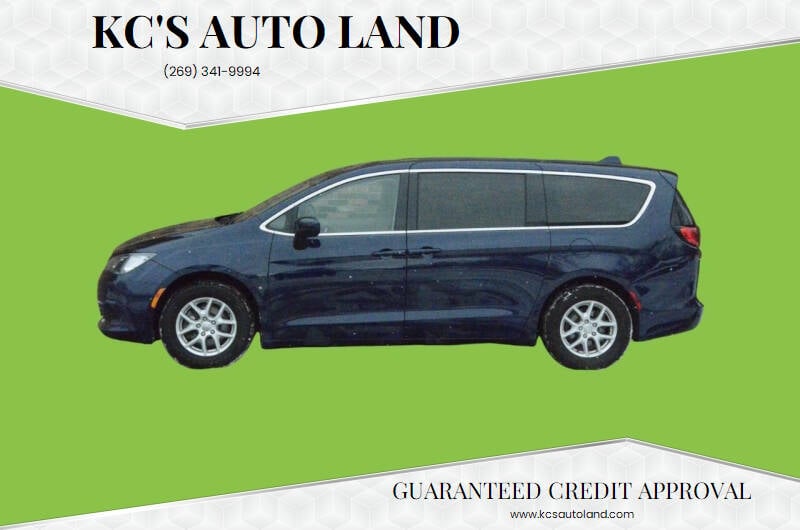 2019 Chrysler Pacifica for sale at KC'S Auto Land in Kalamazoo MI