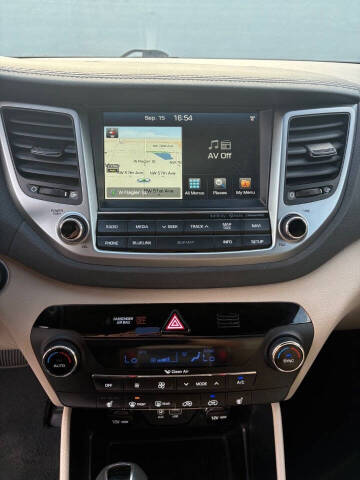 2017 Hyundai Tucson SE Plus