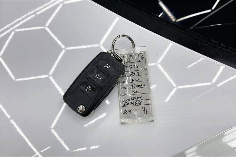 2013 Volkswagen Tiguan SEL 4Motion