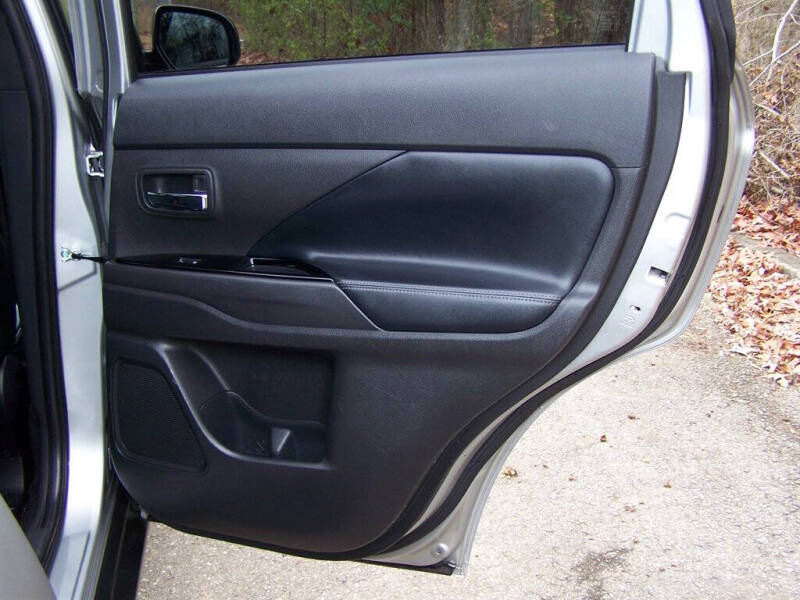 2019 Mitsubishi Outlander