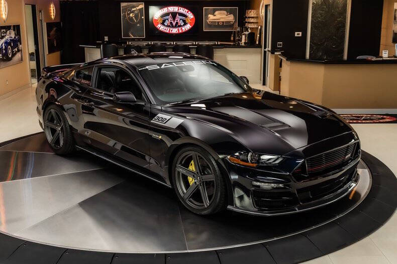 2022 Ford Mustang