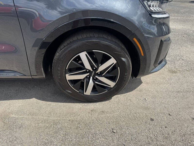 2022 Kia Sorento S