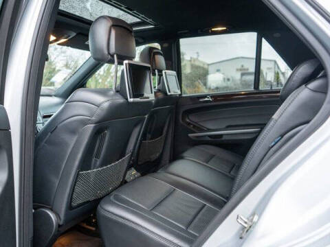 2010 Mercedes-Benz M-Class ML 63 AMG