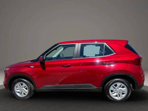 2025 Hyundai Venue SE