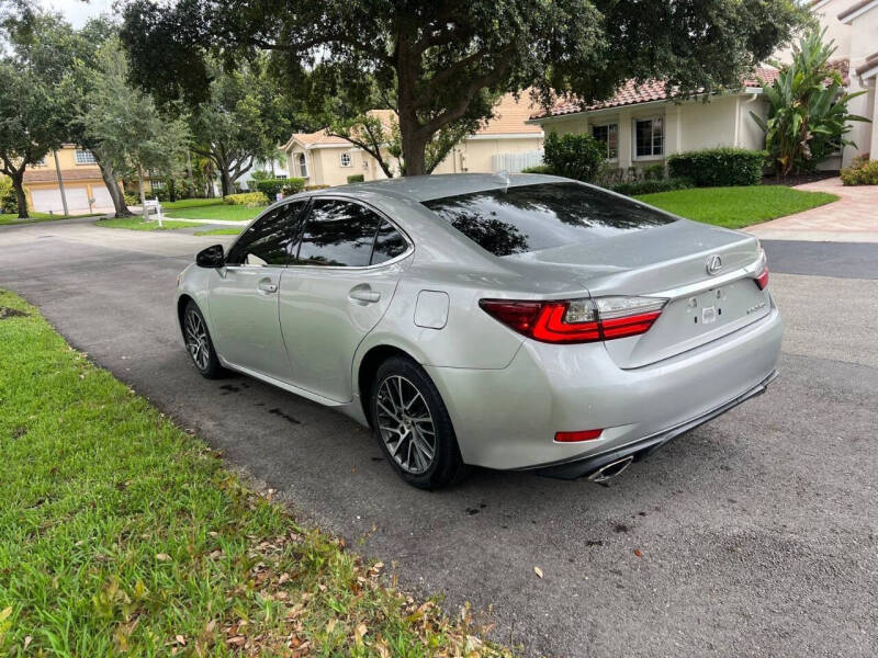 2017 Lexus ES 350