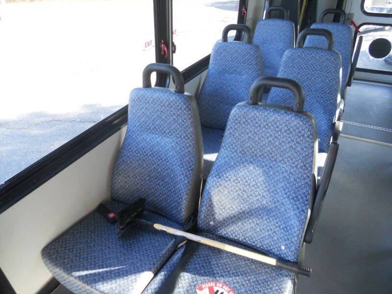 2013 Ford E-Series E-450 SD