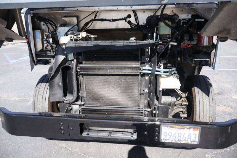 2020 Freightliner MT45 Chassis