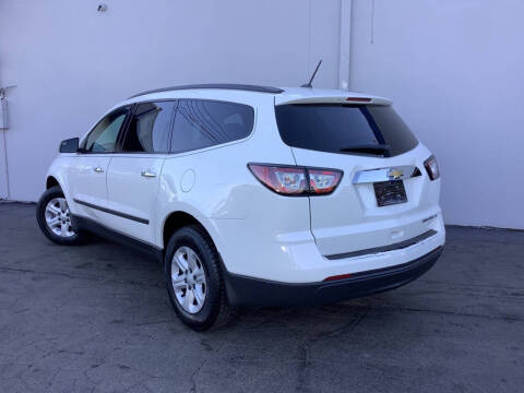 2014 Chevrolet Traverse LS