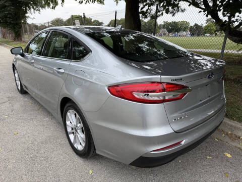 2020 Ford Fusion SE