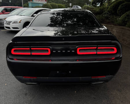 2019 Dodge Challenger SXT