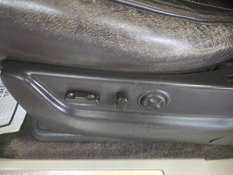 2012 Cadillac Escalade Platinum Edition