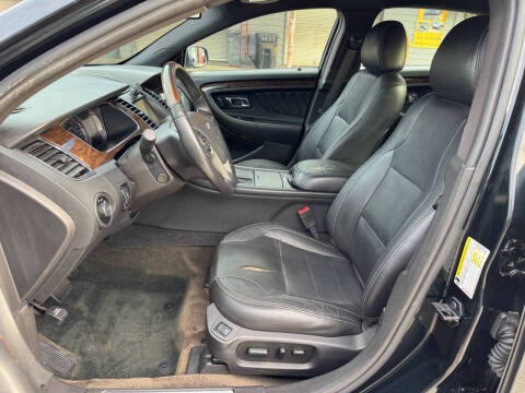 2014 Ford Taurus Limited