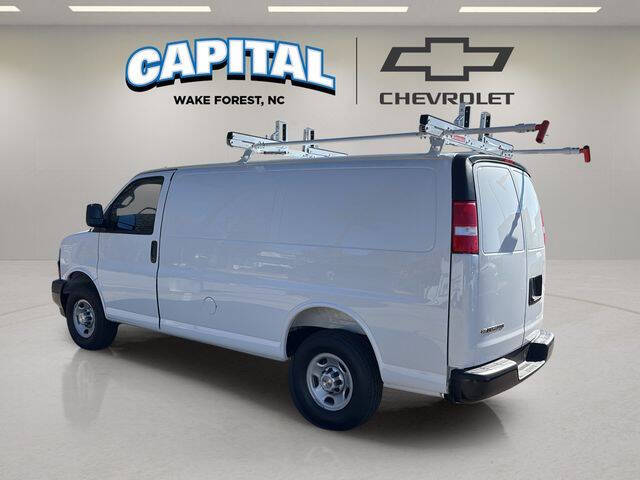 2025 Chevrolet Express 2500