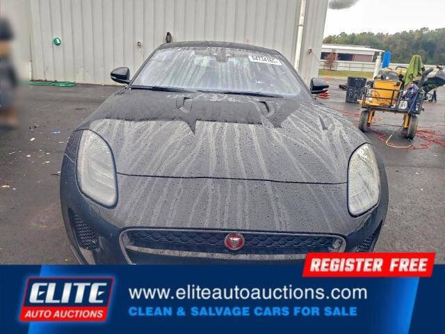 2019 Jaguar F-TYPE P300