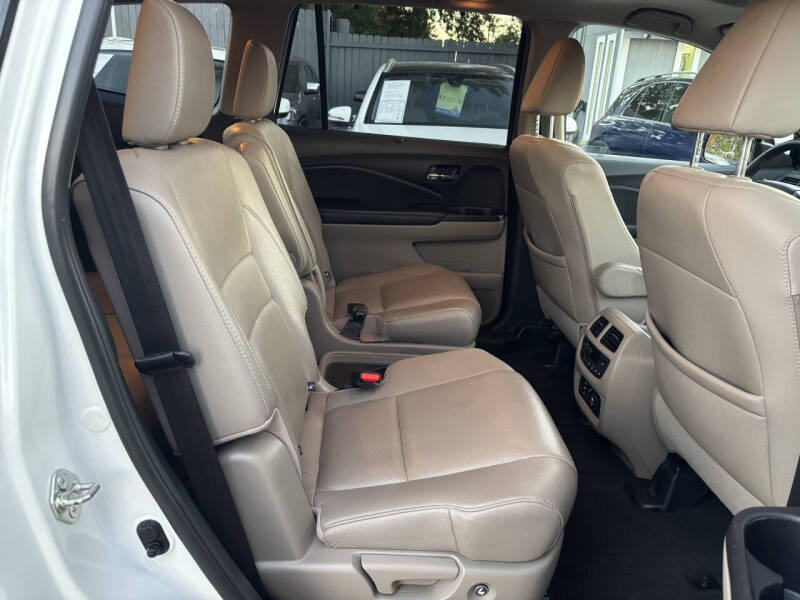 2017 Honda Pilot Elite