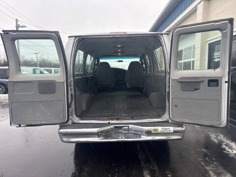 2007 Ford E-Series E-150 XLT