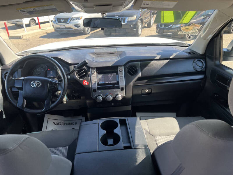 2017 Toyota Tundra SR