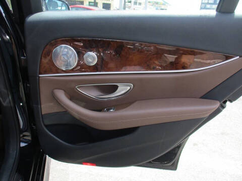 2017 Mercedes-Benz E-Class E 300 4MATIC