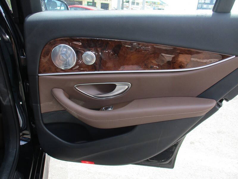 2017 Mercedes-Benz E-Class E 300 4MATIC