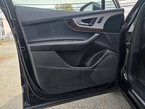 2018 Audi Q7 2.0T quattro Premium