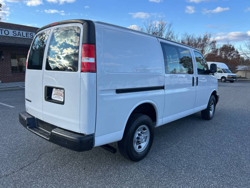 2019 Chevrolet Express 2500