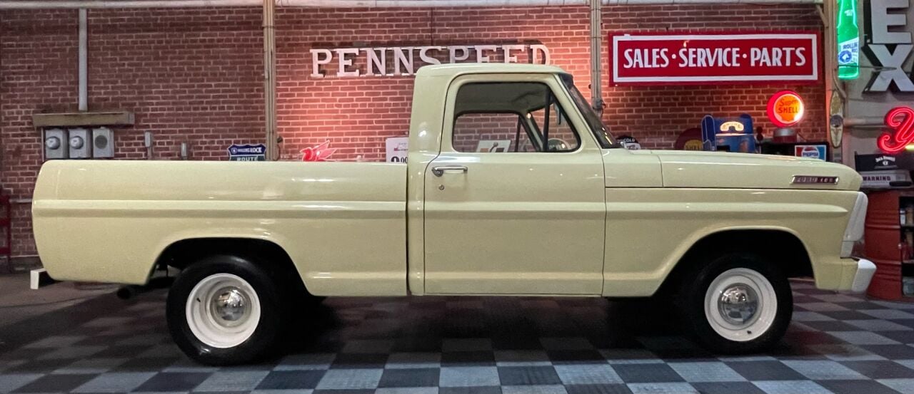 1967 Ford F-100 50