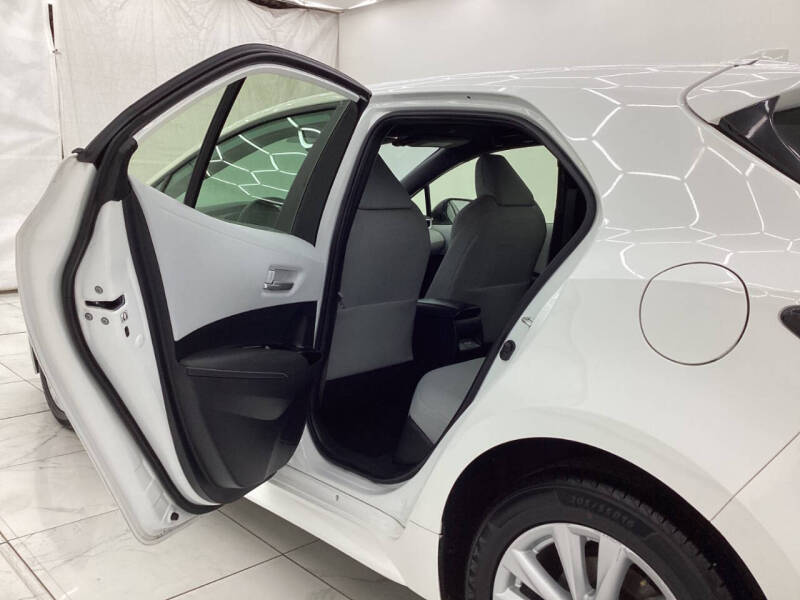 2023 Toyota Corolla Hatchback SE