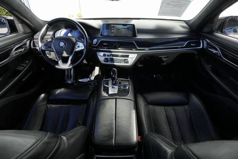 2016 BMW 7 Series 750i xDrive