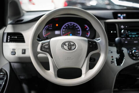 2013 Toyota Sienna