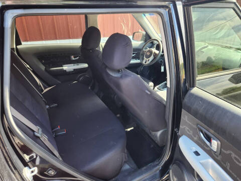 2012 Kia Soul +