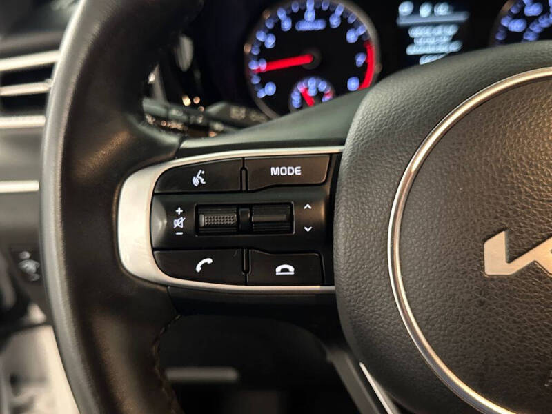 2023 Kia K5