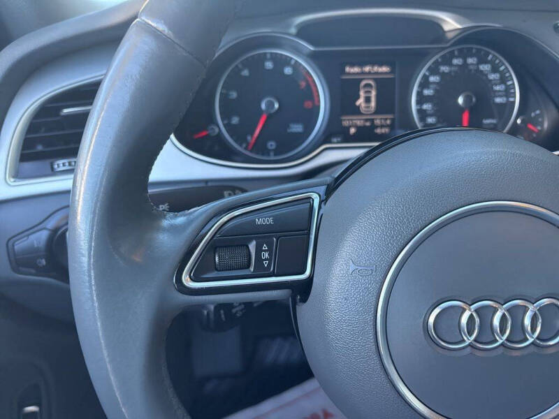 2016 Audi A4 2.0T quattro Premium