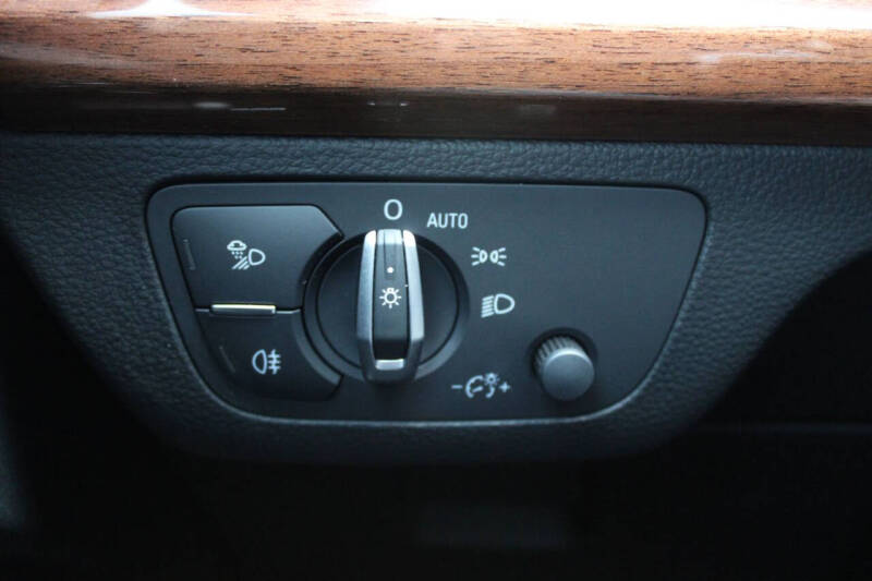 2021 Audi Q5 quattro Premium 45 TFSI