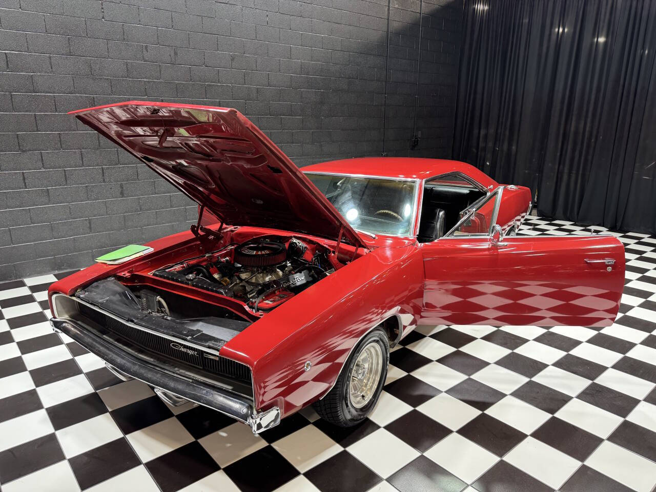 1968 Dodge Charger 102