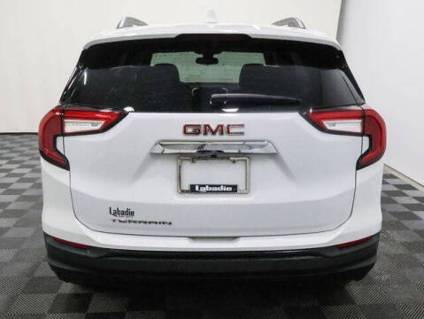 2022 GMC Terrain SLE