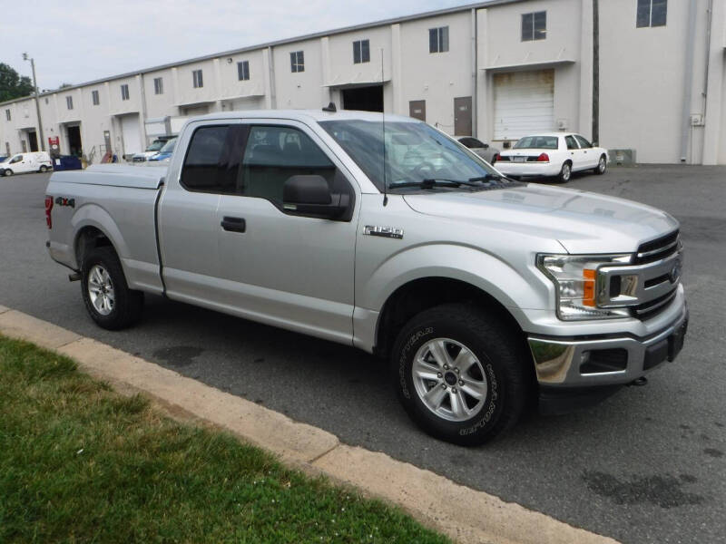 2019 Ford F-150 XLT photo 2