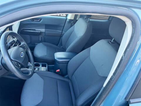 2023 Ford Maverick XL