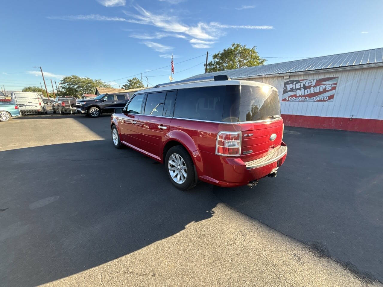 2012 Ford Flex for sale at PIERCY MOTORS INC in Union Gap, WA