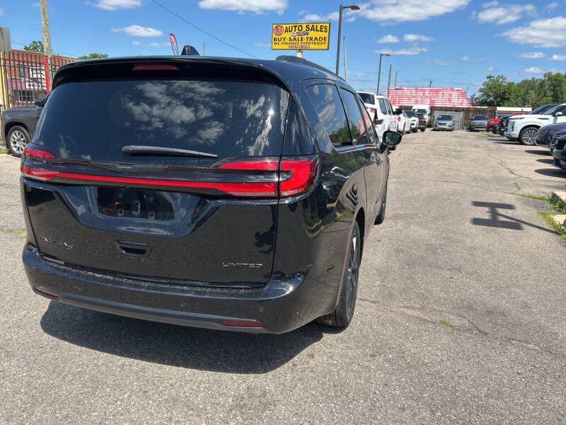 2025 Chrysler Pacifica Limited